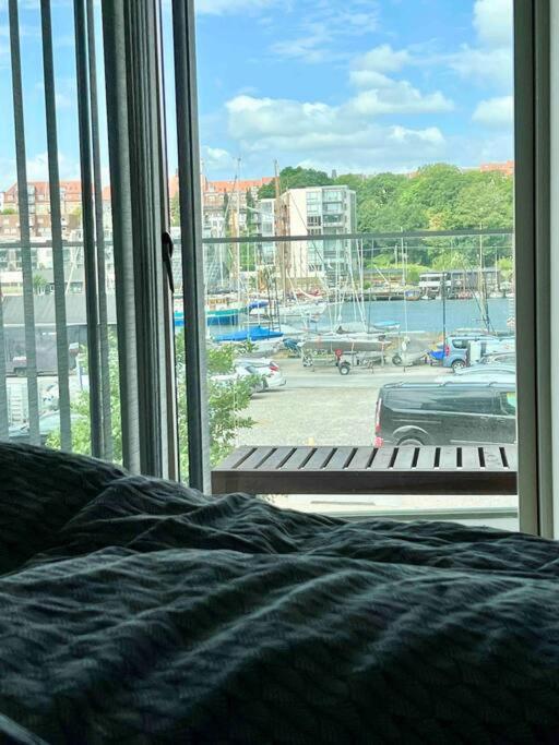 Bo Med Stil Og Udsigt Til Aarhus Lystbadehavn Apartment Exterior photo