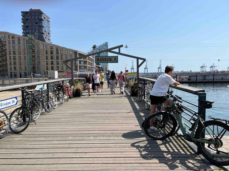 Bo Med Stil Og Udsigt Til Aarhus Lystbadehavn Apartment Exterior photo